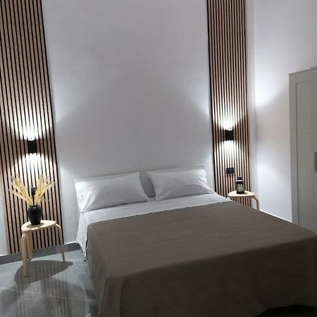 Dg Lovely Home Napoli Esterno foto