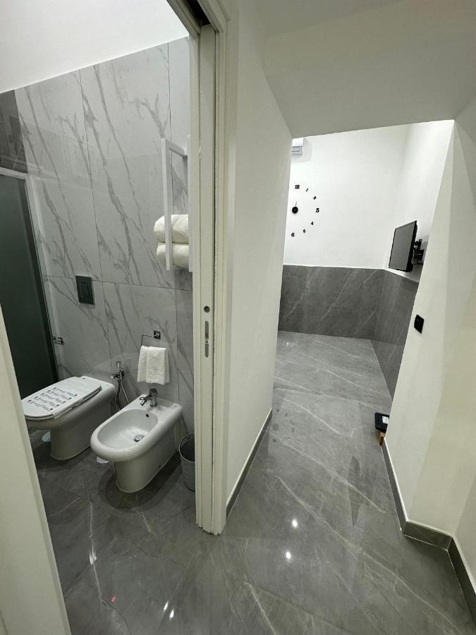 Dg Lovely Home Napoli Esterno foto