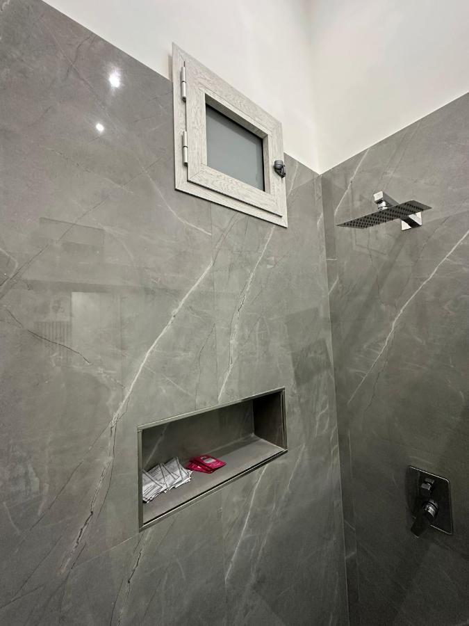 Dg Lovely Home Napoli Esterno foto