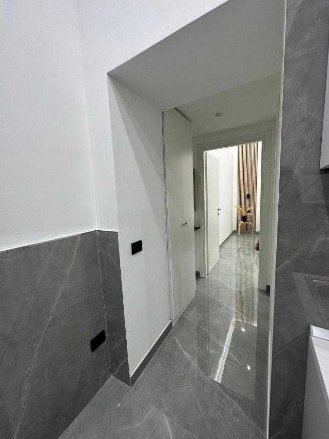 Dg Lovely Home Napoli Esterno foto